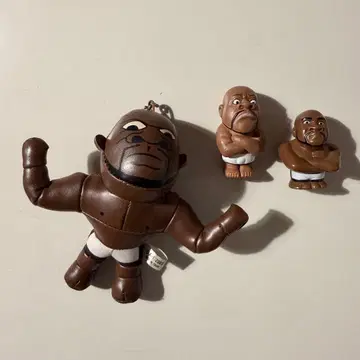 밥 샙 작은 피규어와 마스코트 3개 세트