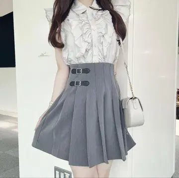 [새상품급] AnMILLE 안미르 로고 벨트 턱 스커트