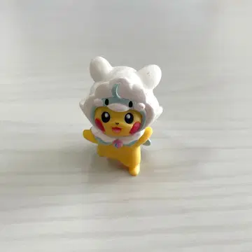 메가 판초를 입은 피카츄 미니 피규어 메가 대짱