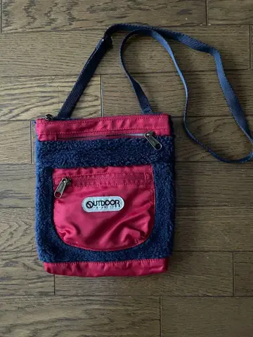 OUTDOOR 숄더백 네이비/레드