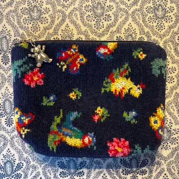 새상품 페이러 FEILER 하이디 파우치 네이비