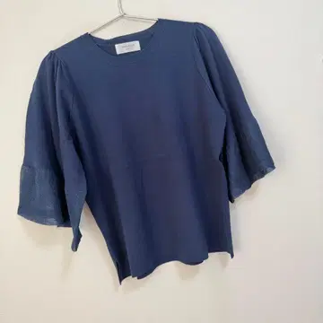 오파크 클립 시어 플레어 슬리브 니트 [세탁기 사용 가능]