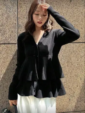 블랙 페플럼 가디건 L