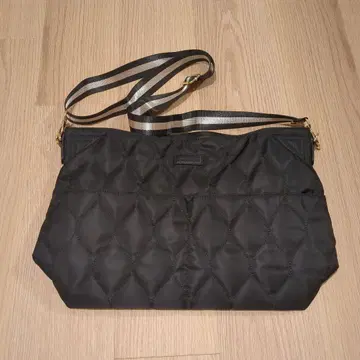 [새상품] LIZDAYS 2way 토트백 퀼팅 나일론 A4 사이즈