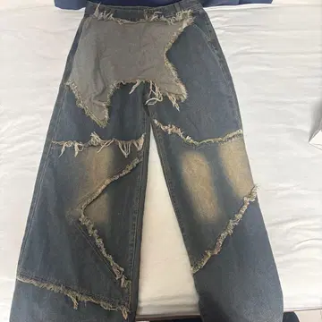 데미지 가공 와이드 레그 데님 팬츠