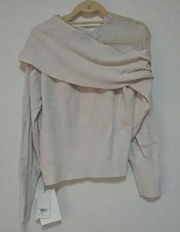 SNIDEL 오프숄더 니트