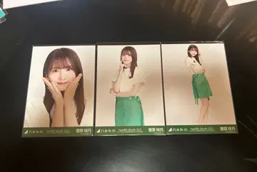 노기자카46 브로마이드 스가와라 사츠키 그린 x 화이트 코디 컴프