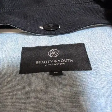 [ 새상품급 ] BEAUTY & YOUTH 네이비 자켓 M 사이즈