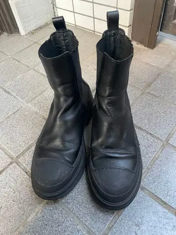 REMME 블랙 가죽 사이드 고어 부츠