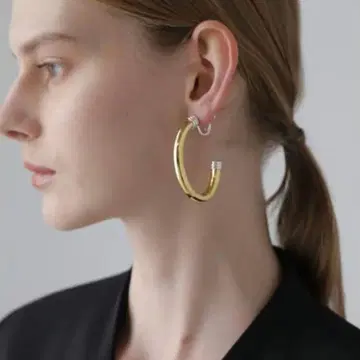 ADORE 오벌 후프 귀찌