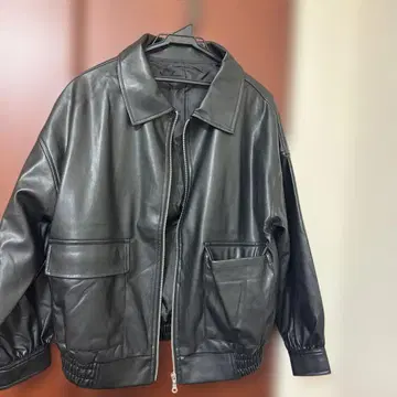 블랙 가죽 아우터