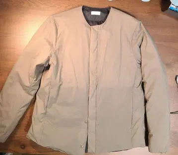 united arrows(en ROUTE) 경량 베이지 다운 자켓