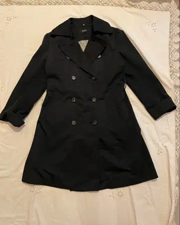 COMME CA ISM 블랙 트렌치코트