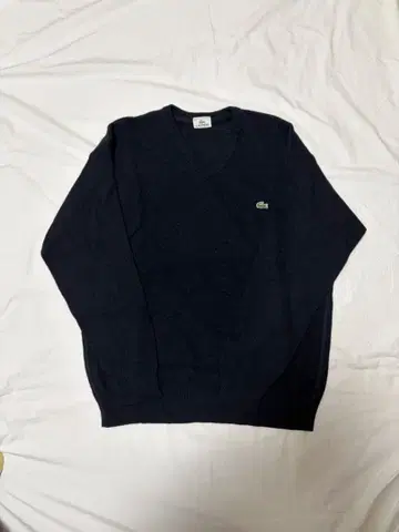 라코스테 V넥 스웨터