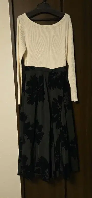 셀포드 이소재 도킹 원피스