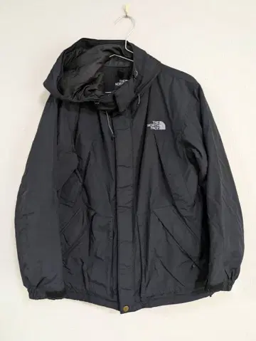 The North Face 블랙 다운 자켓