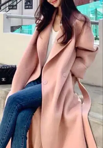 [ 미사용 새상품 ] 벨트 포함 핑크 롱 코트 체스터 코트