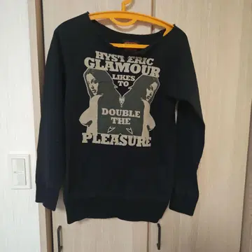 HYSTERIC GLAMOUR 오프숄더 맨투맨