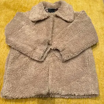 NOBLE 베이지 보아 자켓