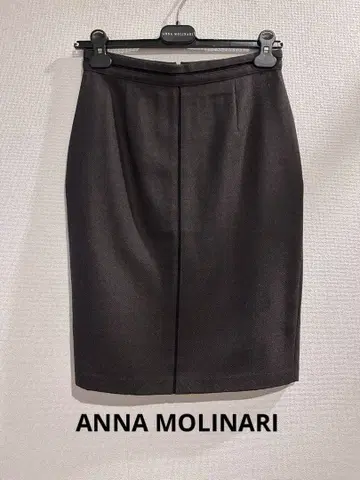 안나 몰리나리 무릎 기장 타이트 스커트