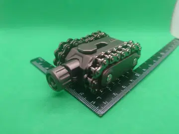 메탈 탱크형 피젯 토이