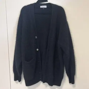 베이크루즈 블랙 가디건 모헤어풍