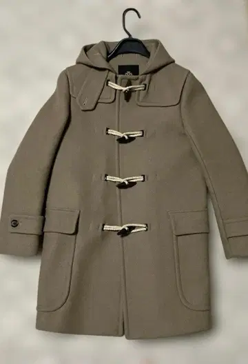 새상품급 짙은 베이지 Drawer 오래도록 사랑하고 싶은 더플 코트