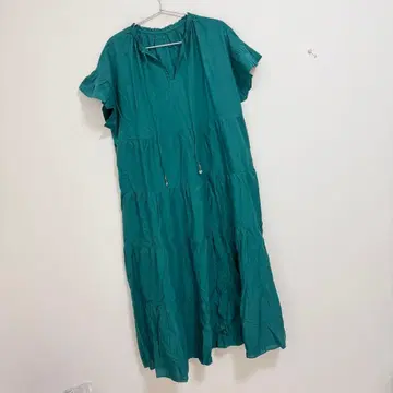 프릭스스토어 인도 티어드 볼륨 원피스