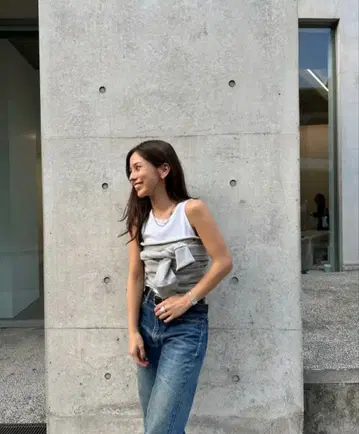 [ 완판템 ] meme Wrap Me Sweat Top Gray