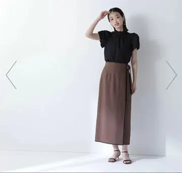 택 포함 새상품 내추럴 뷰티 베이직 바이컬러 랩 내로우 스커트