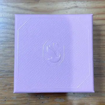 스와로브스키 귀걸이 Stilla Attract 스터드 정품 박스 포함