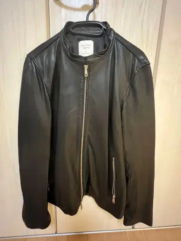 UNITED TOKYO 블랙 가죽 자켓