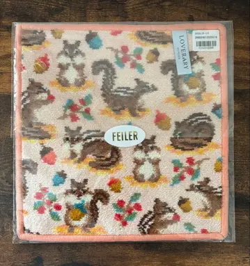 FEILER 다람쥐와 꽃무늬 손수건
