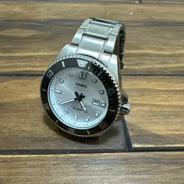 CASIO 손목시계 MDV-107D-7AV 실버/화이트 WR 200M