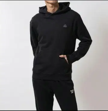 리복 블랙 후드티 후드 부착