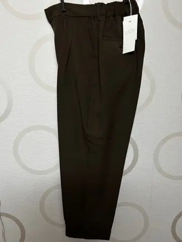 RYU 투 턱 와이드 팬츠