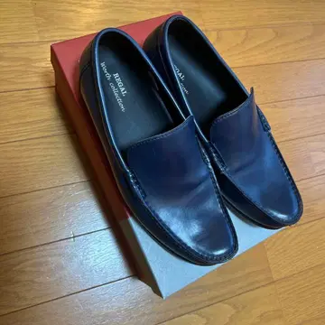 리걸 슬립온 슈즈 가죽제품 색상 네이비 사이즈 25.5cm