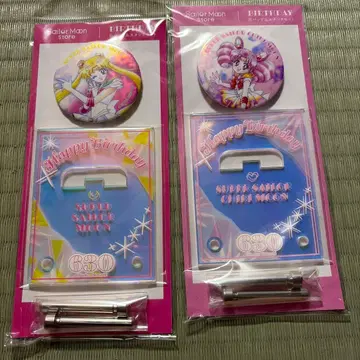 세일러문 BIRTHDAY 캔뱃지 & 스탠드 세트