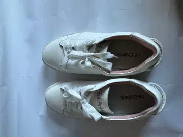 TEENMIX 화이트 가죽 스니커즈