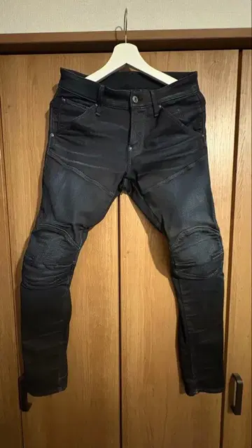 G-Star RAW 다크 블루 슬림핏 데님