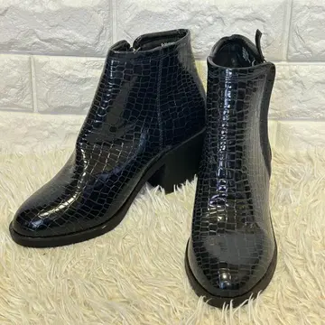 미사용급 TOPSHOP 악어 엠보싱 숏부츠 청키힐 41