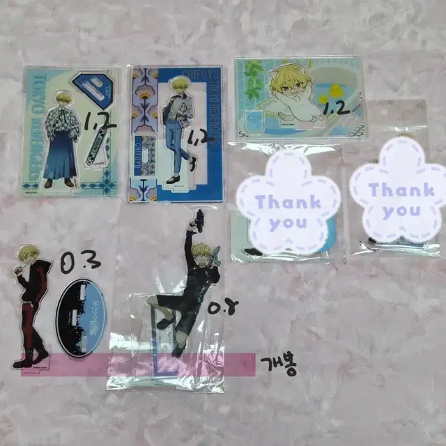 도리벤 치후유 아크릴스탠드 아오하루 캬라도리 AGF 워터건