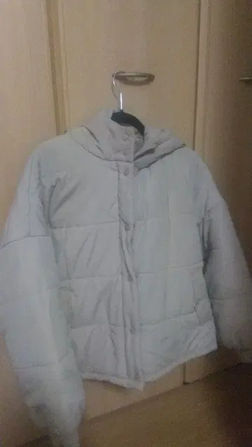 Ray Cassin 베이지 다운 자켓 F 사이즈