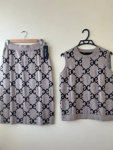 앙코 키네 모노그램 패턴 셋업