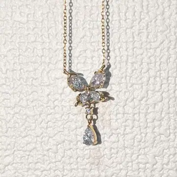 나비 일본산 브랜드 목걸이 엘레강트 버터플라이 큐빅 지르코니아