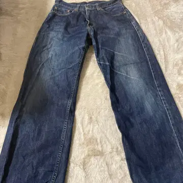 다크 블루 스트레이트 데님 팬츠