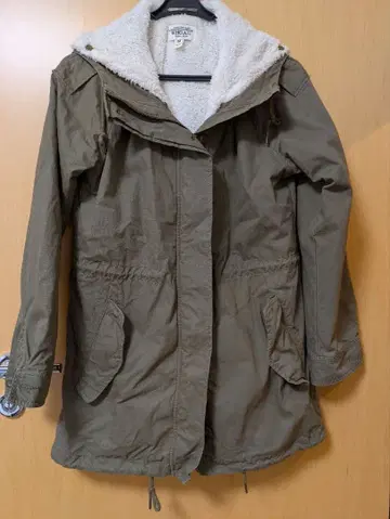 WHO.A.U 모즈 코트 M 사이즈 올리브