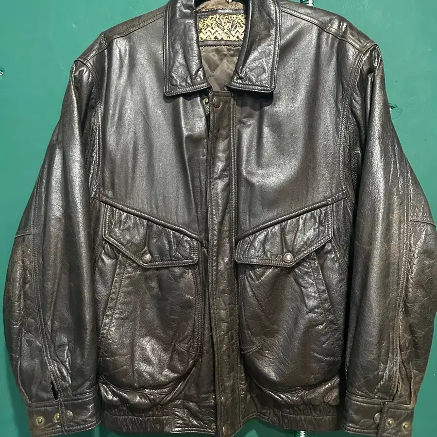 THE REAL MCCOY'S | 리얼맥코이 The Real Mccoy's Leather A2 Jacket