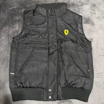 페라리 블랙 슬리브리스 자켓