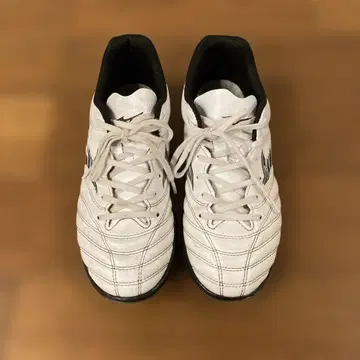 미즈노 모나르시다 NEO 3 SELECT Jr. AS 23.5cm